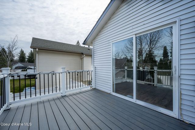 1201 W Edgewood CIR, Coeur D'alene, ID 83815