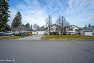 1201 W Edgewood CIR, Coeur D'alene, ID 83815
