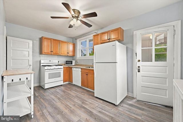 3413 BOWMAN ST, Philadelphia, PA 19129