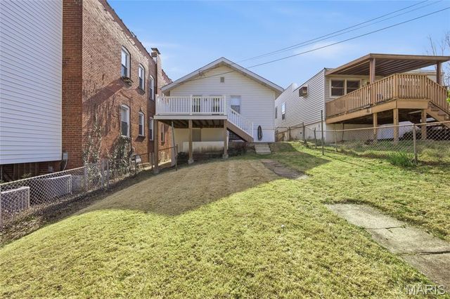 4609 Milentz Avenue, St Louis, MO 63116