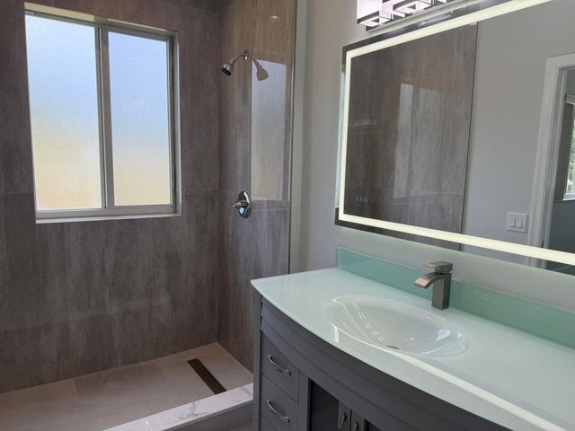 3251 LAUREL RIDGE Circle, Riviera Beach, FL 33404