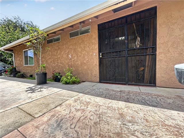 7451 Diamond, Riverside, CA 92504