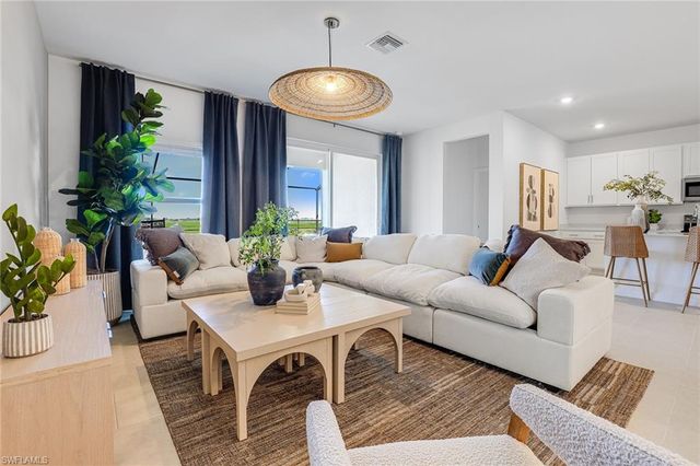 3929 Passion Vine DR, Alva, FL 33920