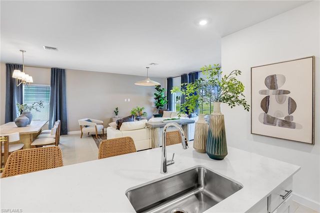 3929 Passion Vine DR, Alva, FL 33920