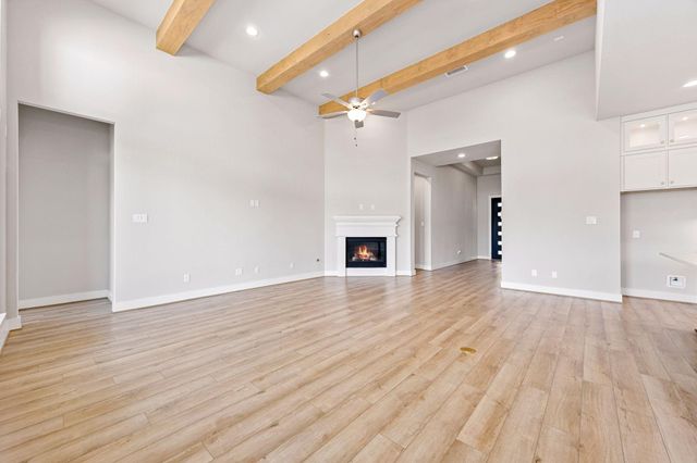 302 Marsh Wren Way, Magnolia, TX 77354