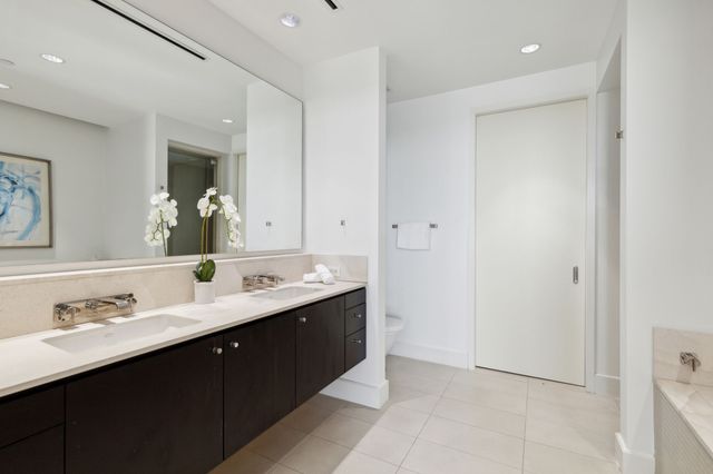 2408 Victory Park Lane 741, Dallas, TX 75219