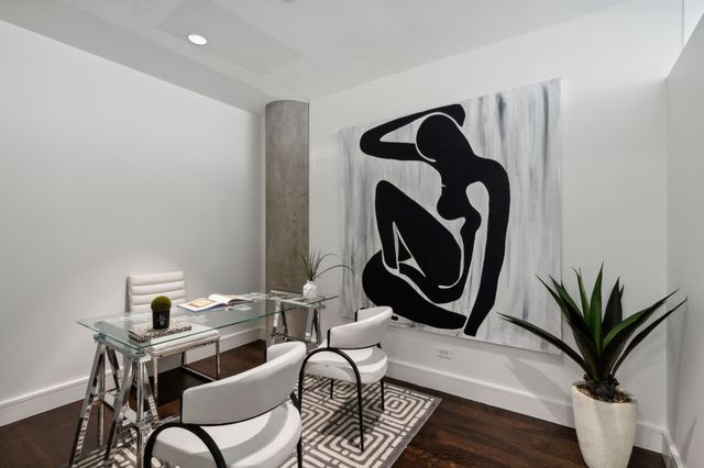 2408 Victory Park Lane 741, Dallas, TX 75219