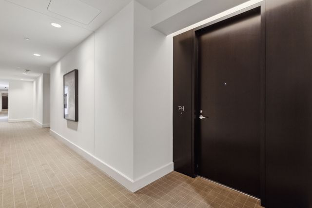 2408 Victory Park Lane 741, Dallas, TX 75219