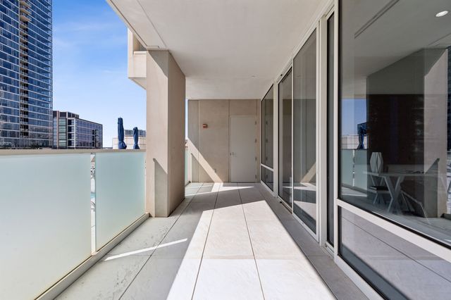 2408 Victory Park Lane 741, Dallas, TX 75219