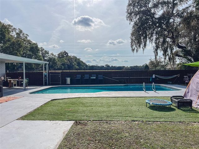 1810 ANCHOR AVENUE, Deland, FL 32720