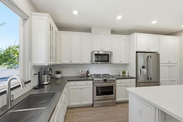 3137 Forney Way, Sacramento, CA 95816