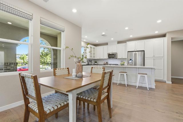 3137 Forney Way, Sacramento, CA 95816