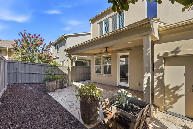 3137 Forney Way, Sacramento, CA 95816