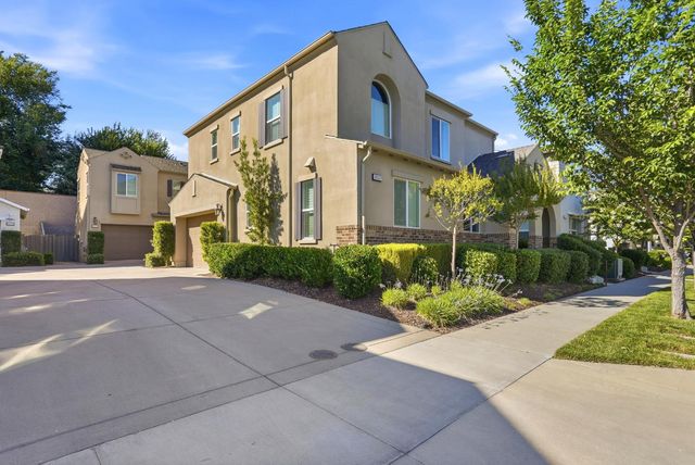 3137 Forney Way, Sacramento, CA 95816