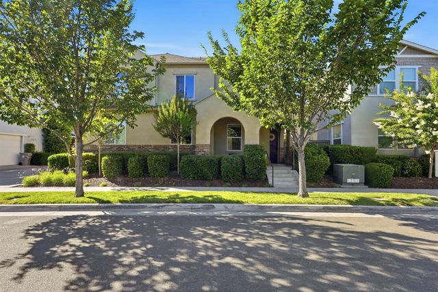 3137 Forney Way, Sacramento, CA 95816