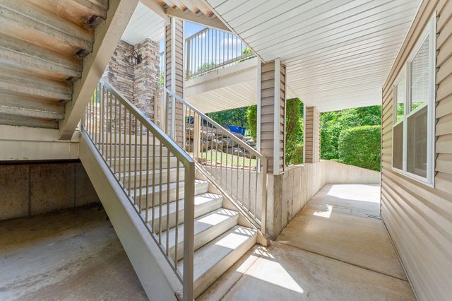 101 Westwood Drive 101, Kimberling City, MO 65686