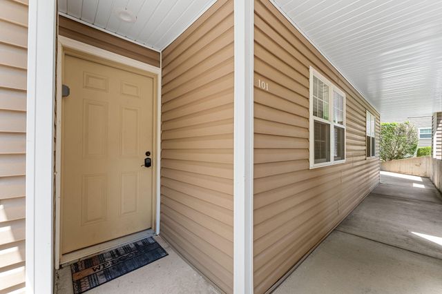 101 Westwood Drive 101, Kimberling City, MO 65686