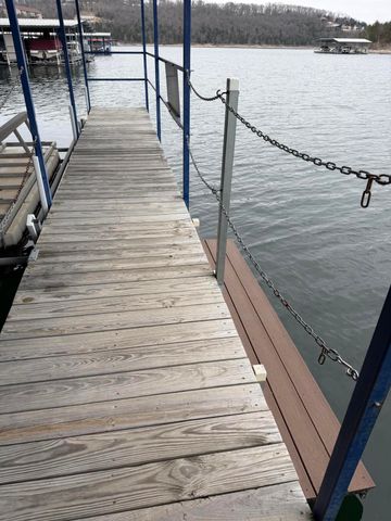 101 Westwood Drive 101, Kimberling City, MO 65686