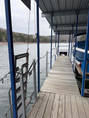 101 Westwood Drive 101, Kimberling City, MO 65686