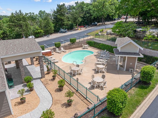 101 Westwood Drive 101, Kimberling City, MO 65686