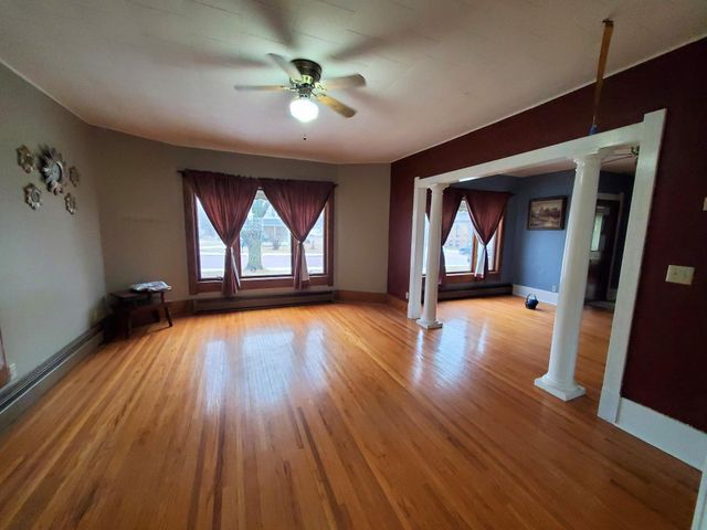 808 Adams Avenue, Westbrook, MN 56183