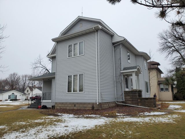 808 Adams Avenue, Westbrook, MN 56183