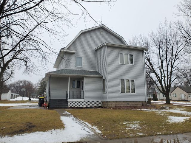 808 Adams Avenue, Westbrook, MN 56183
