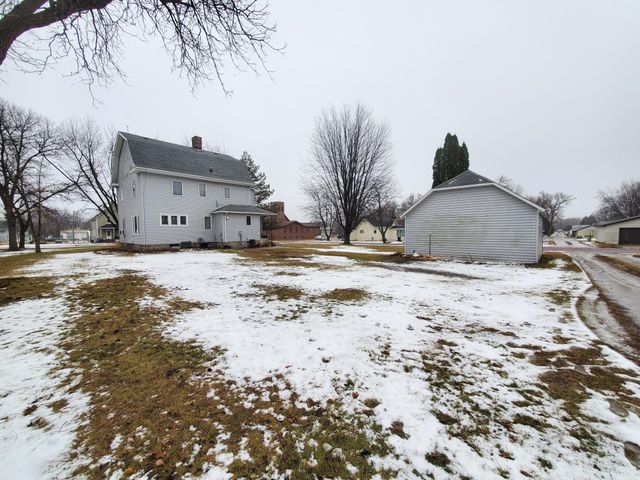 808 Adams Avenue, Westbrook, MN 56183