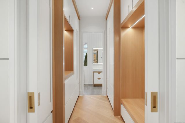 25 Dialstone Lane, Greenwich, CT 06878