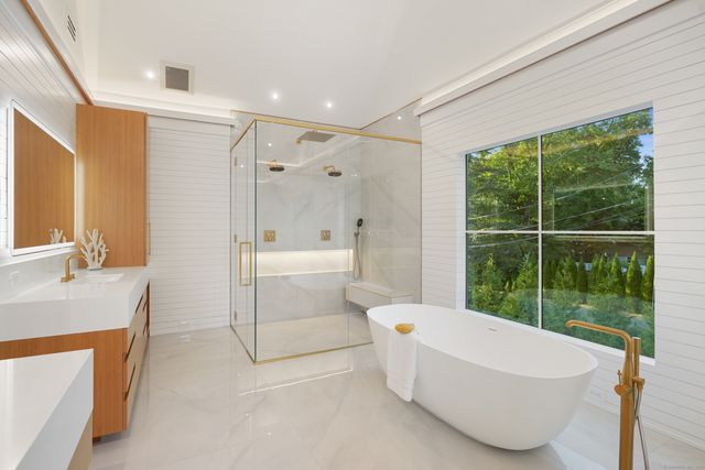 25 Dialstone Lane, Greenwich, CT 06878