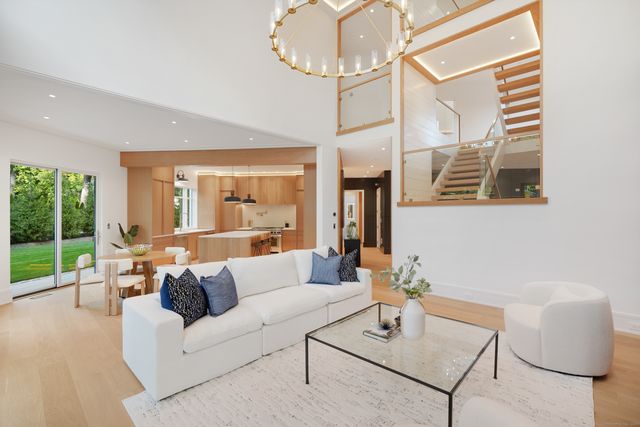 25 Dialstone Lane, Greenwich, CT 06878