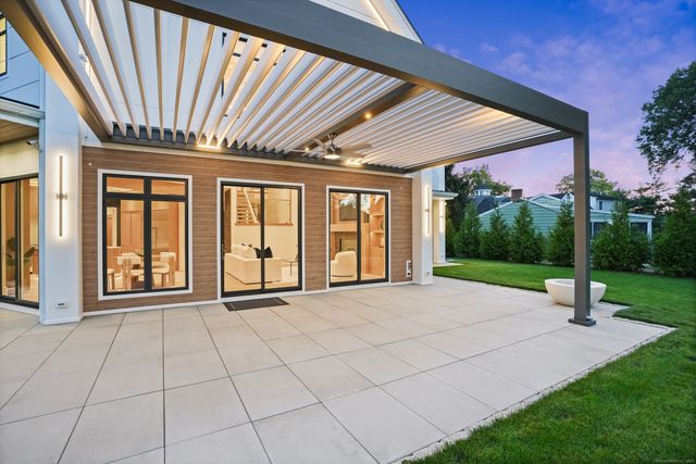 25 Dialstone Lane, Greenwich, CT 06878