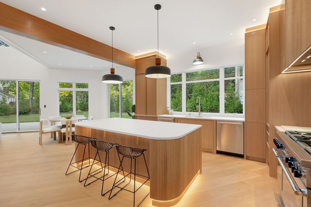 25 Dialstone Lane, Greenwich, CT 06878