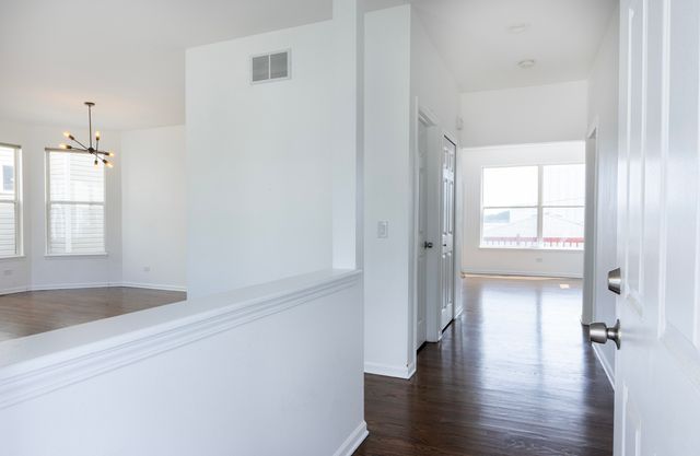 4257 N Kolmar Avenue, Chicago, IL 60641