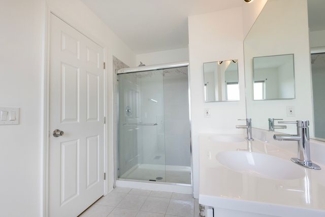 4257 N Kolmar Avenue, Chicago, IL 60641