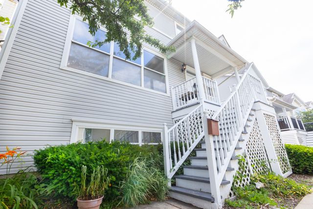 4257 N Kolmar Avenue, Chicago, IL 60641