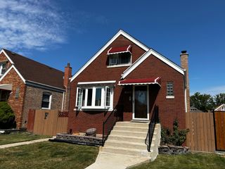 3444 W 53rd Place, Chicago, IL 60632