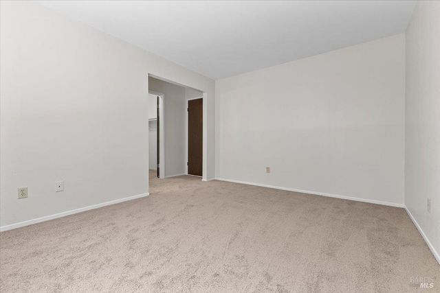 920 Shady Oak Dr, Santa Rosa, CA 95404