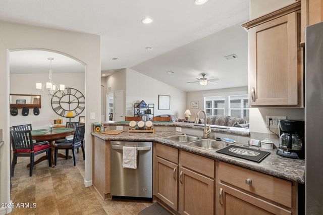 2263 N TREKELL Road 48, Casa Grande, AZ 85122