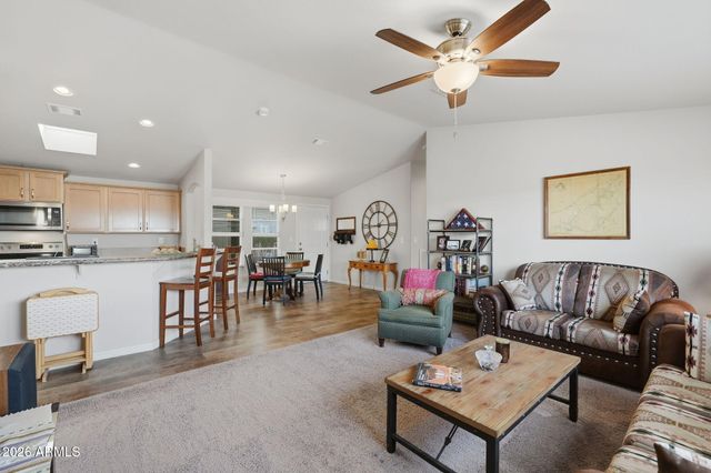 2263 N TREKELL Road 48, Casa Grande, AZ 85122