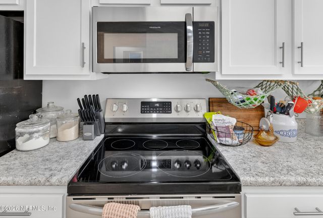 3651 LUMBERJACK Circle N, Jacksonville, FL 32223