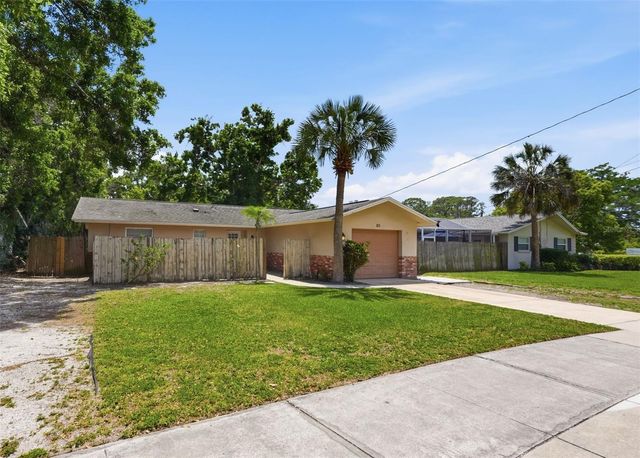 811 MICHIGAN BOULEVARD, Dunedin, FL 34698