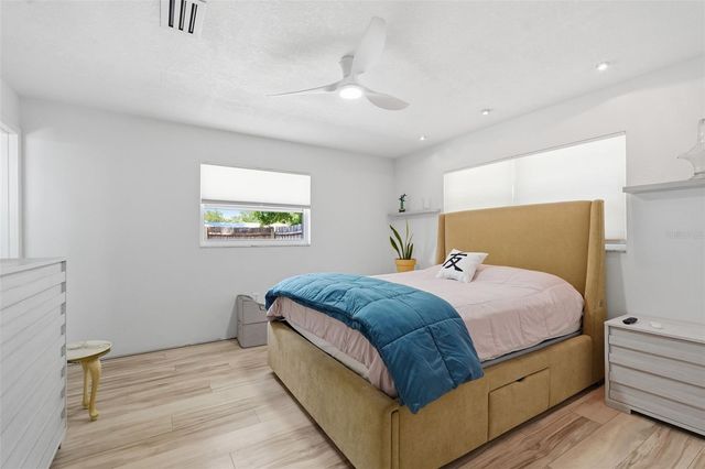 811 MICHIGAN BOULEVARD, Dunedin, FL 34698