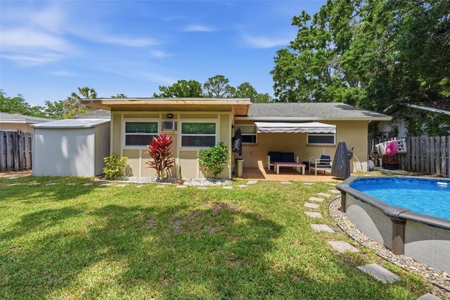 811 MICHIGAN BOULEVARD, Dunedin, FL 34698