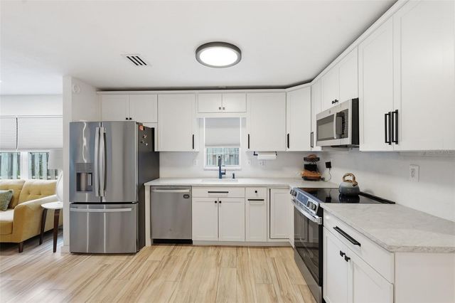 811 MICHIGAN BOULEVARD, Dunedin, FL 34698