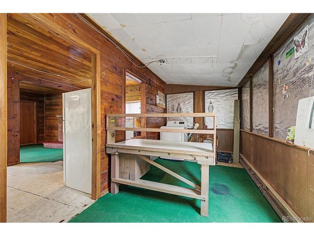 176 Artesian Dr, Eldorado Springs, CO 80025