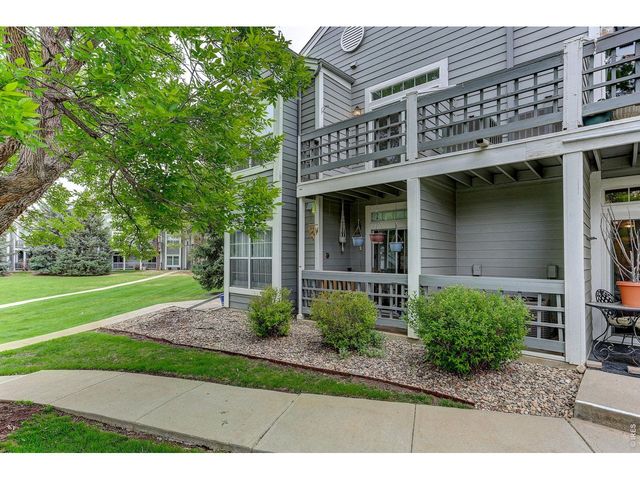 7492 Singing Hills Dr, Boulder, CO 80301