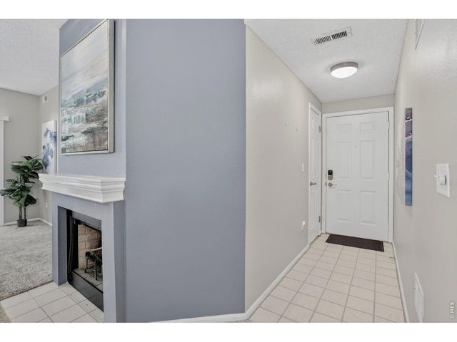 7492 Singing Hills Dr, Boulder, CO 80301
