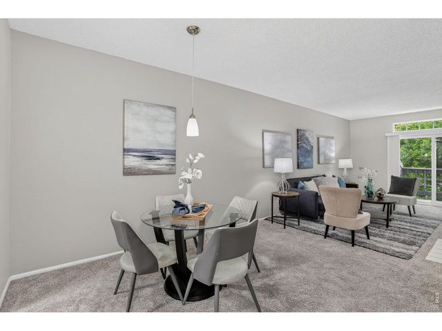 7492 Singing Hills Dr, Boulder, CO 80301