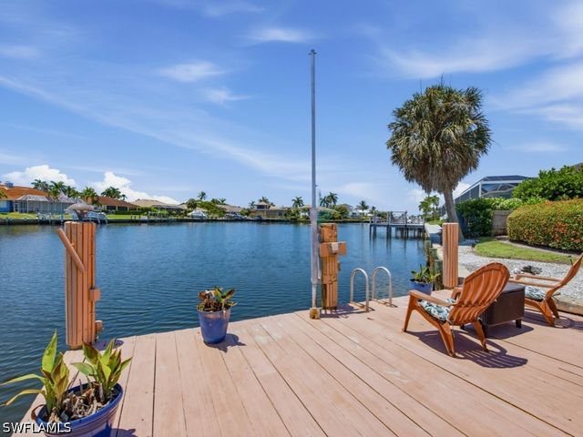 197 Gulfport CT, Marco Island, FL 34145